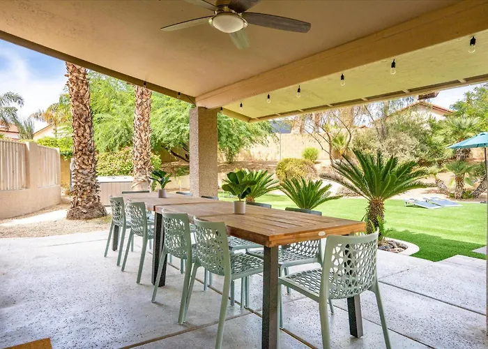 Private Pickleball Pool & Playground *