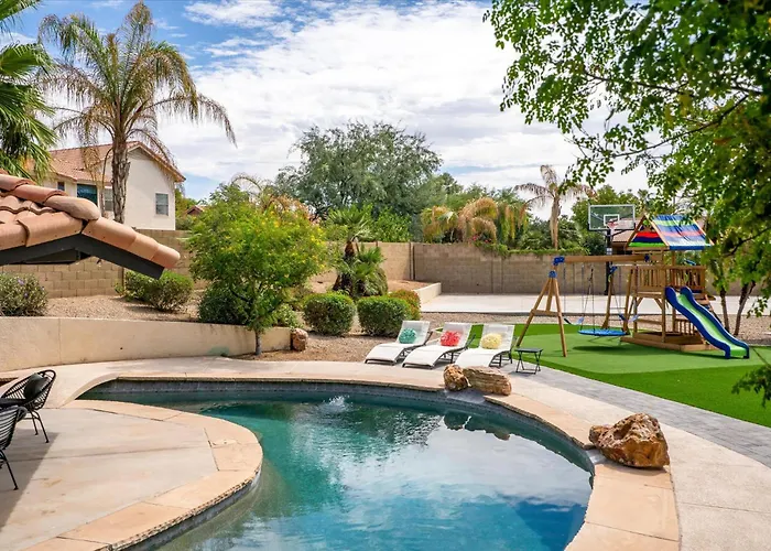 Private Pickleball Pool & Playground Holiday home Phoenix