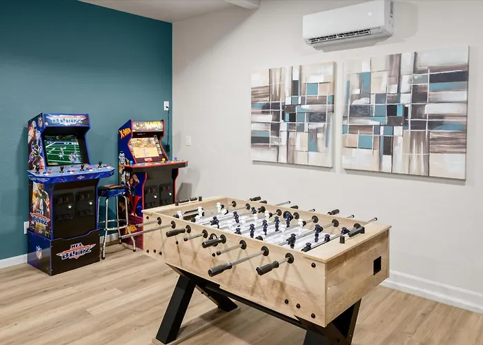 Private Pickleball Pool & Playground Holiday home