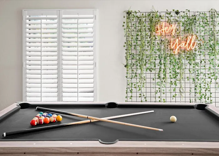Private Pickleball Pool & Playground Holiday home Phoenix