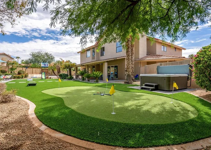 Private Pickleball Pool & Playground Holiday home *